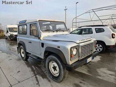Land Rover Defender 90 2.4 TD4 Station Wagon S (4)