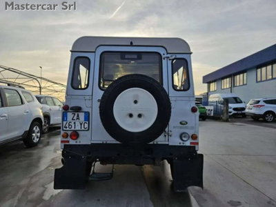 Land Rover Defender 90 2.4 TD4 Station Wagon S (6)