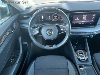 Skoda Octavia Station Wagon 2.0 TDI EVO SCR DSG Wagon Executive (15)