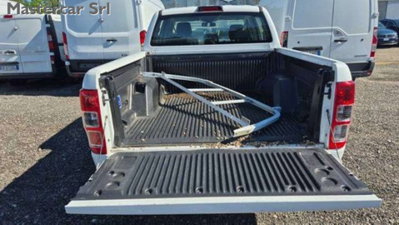 Ford Ranger Pick-up Ranger 2.2 TDCi Super Cab XLT 4pt. (5)
