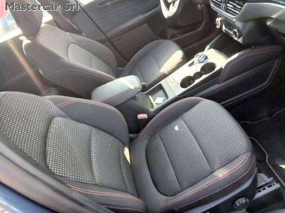 Ford Kuga 2.5 Plug In Hybrid 225 CV CVT 2WD ST-Line (7)