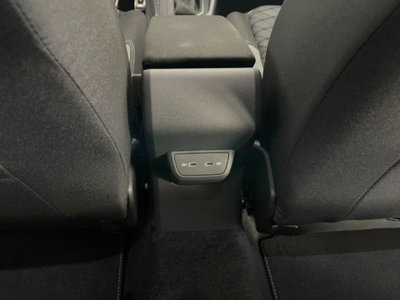 Volkswagen Taigo 1.0 tsi R-Line 115cv (20)