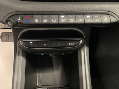 Jeep Avenger 1.2 turbo Longitude fwd 100cv (19)