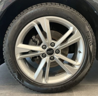 Audi Q3 Sportback 2.0 tdi S line edition 150cv s-tronic (14)