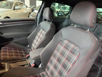 Volkswagen Golf GTI Performance 2.0 TSI DSG 3p. BlueMotion Technology (11)