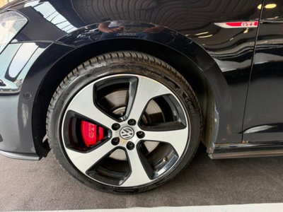 Volkswagen Golf GTI Performance 2.0 TSI DSG 3p. BlueMotion Technology (8)