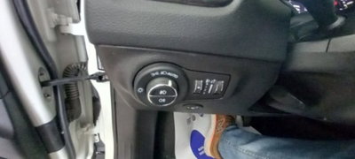 Jeep Compass 1.3 T4 190CV PHEV AT6 4xe Limited (17)