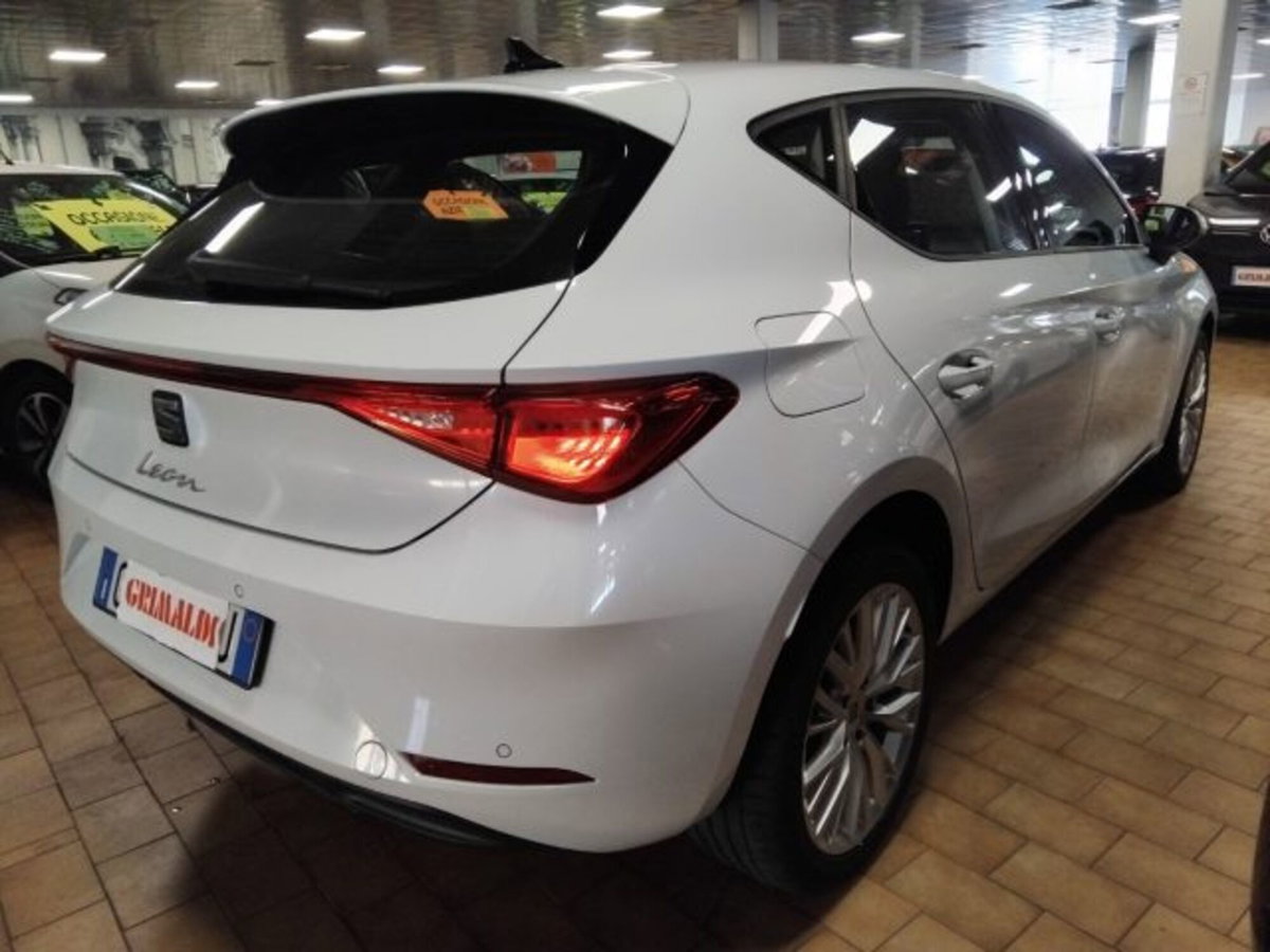 SEAT Leon 2.0 tdi Business 150cv dsg (7)