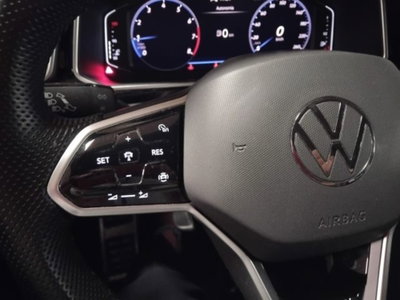 Volkswagen T-Roc 1.0 TSI R-Line (20)