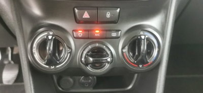 Peugeot 208 68 5 porte Active (11)