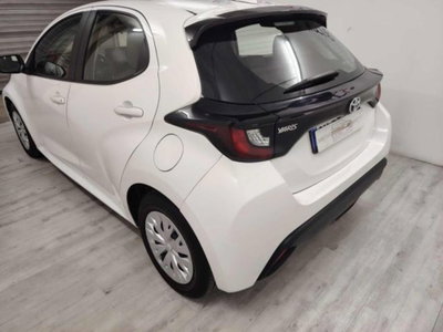 Toyota Yaris 1.0 5 porte Trend (4)