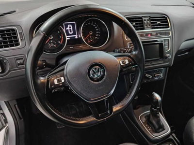 Volkswagen Polo 1.2 TSI DSG 5p. Highline BlueMotion Technology (5)