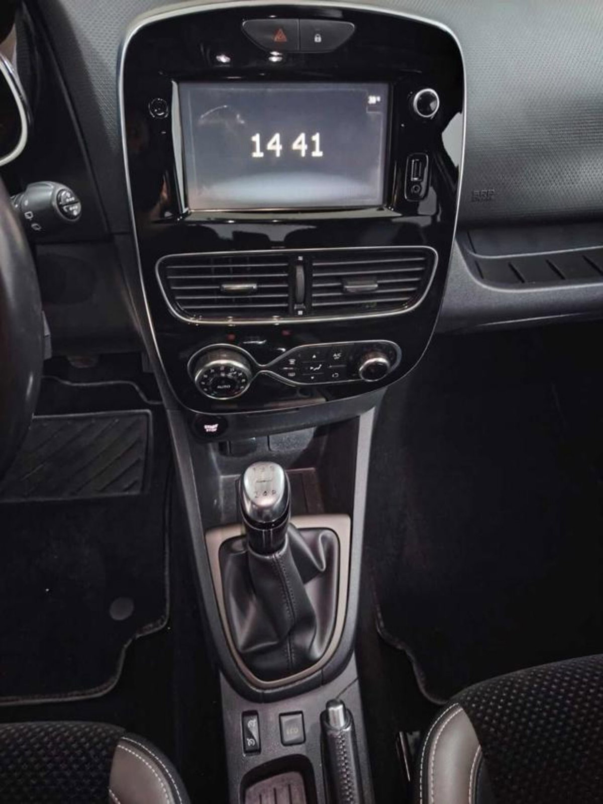 Renault Clio dCi 8V 90CV 5 porte Van (5)