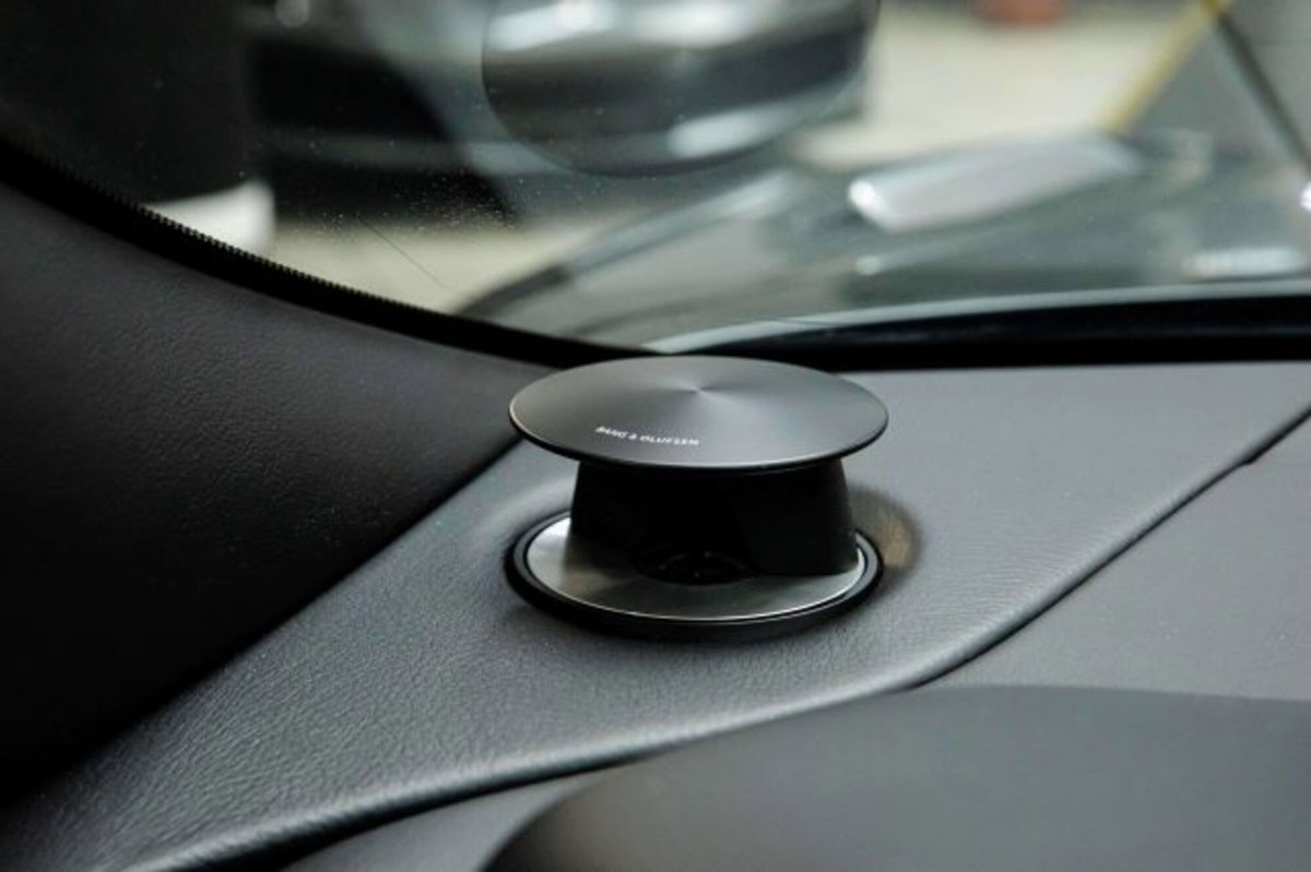 Aston Martin DB11 DB11 V12 AMR Coupé (12)