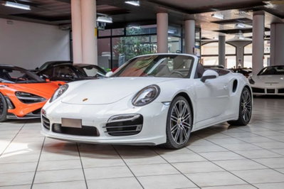 Porsche 911 Cabrio 3.8 Turbo (3)