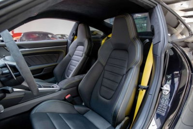 Porsche 911 Cabrio Cabrio 3.7 Turbo S auto (10)