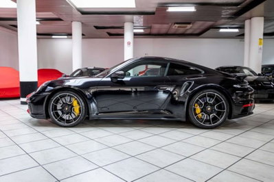 Porsche 911 Cabrio Cabrio 3.7 Turbo S auto (4)