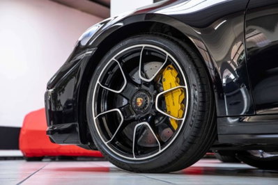 Porsche 911 Cabrio Cabrio 3.7 Turbo S auto (8)
