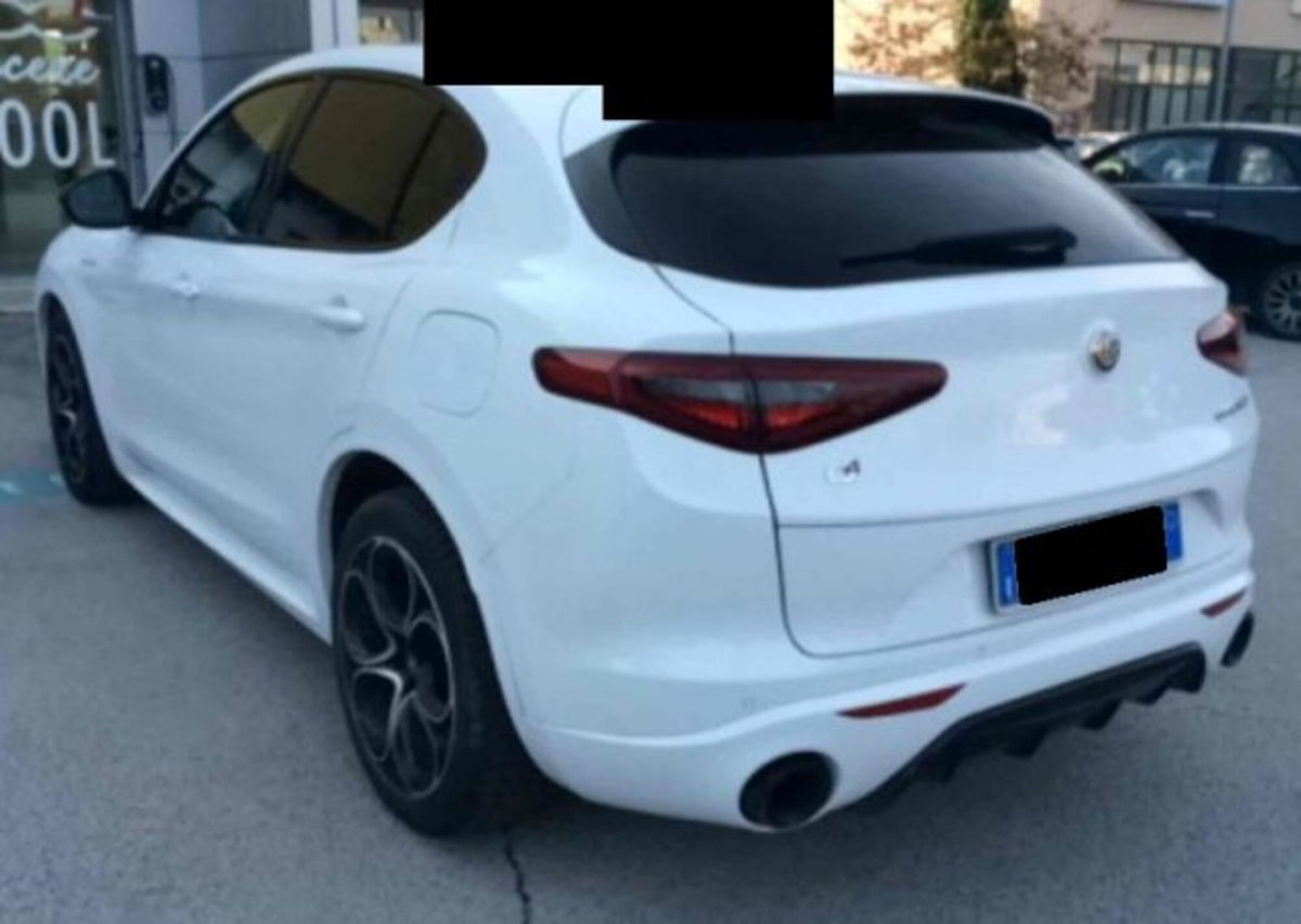 Alfa Romeo Stelvio Stelvio 2.2 Turbodiesel 210 CV AT8 Q4 Veloce (3)