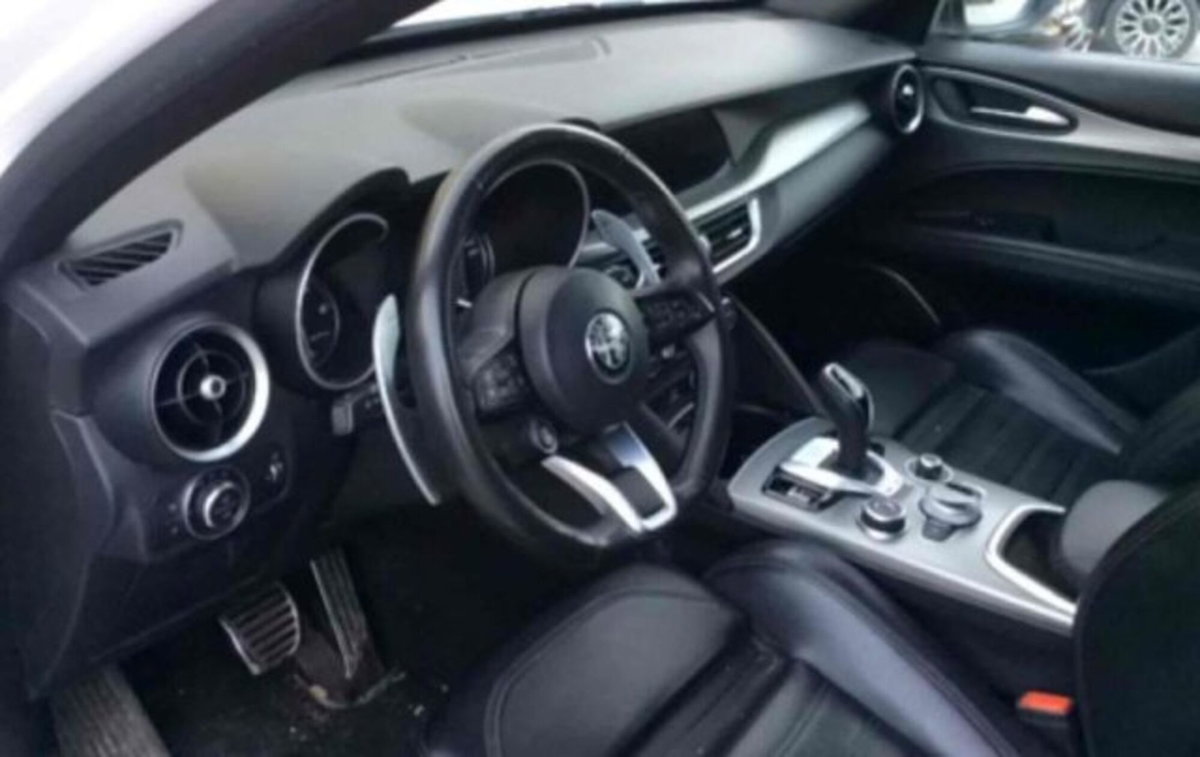 Alfa Romeo Stelvio Stelvio 2.2 Turbodiesel 210 CV AT8 Q4 Veloce (6)
