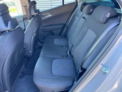 Kia Sportage 1.6 crdi mhev Style dct (20)