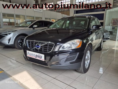 Volvo XC60 D4 AWD Geartronic Kinetic usata
