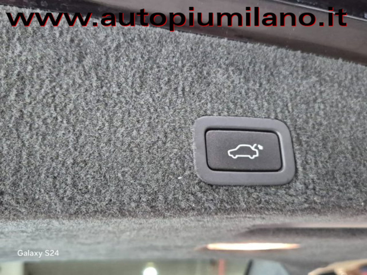 Volvo XC60 D4 AWD Geartronic Kinetic (15)