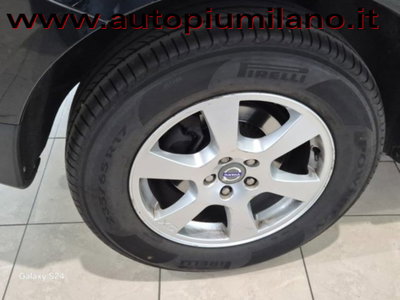 Volvo XC60 D4 AWD Geartronic Kinetic (16)
