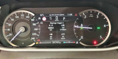 Land Rover Range Rover Evoque 2.0D I4-L.Flw 150CV AWD Aut R-Dynamic HSE (18)