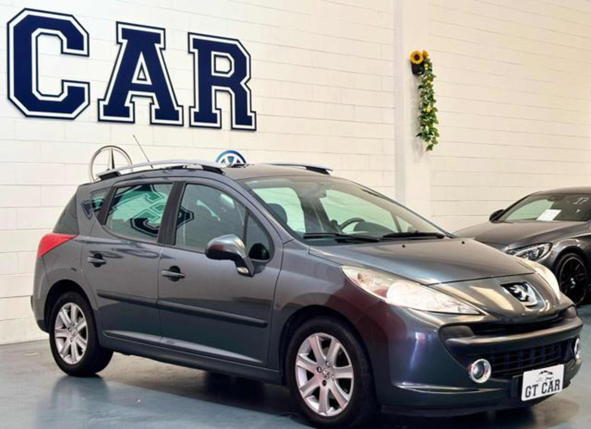 Peugeot 207 SW HDi 110CV XS Ciel (3)