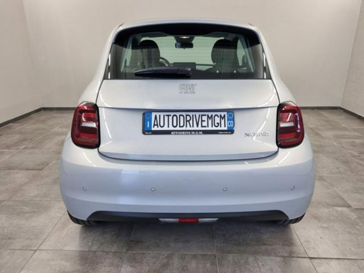 Fiat 500 1.0 hybrid Torino (3)