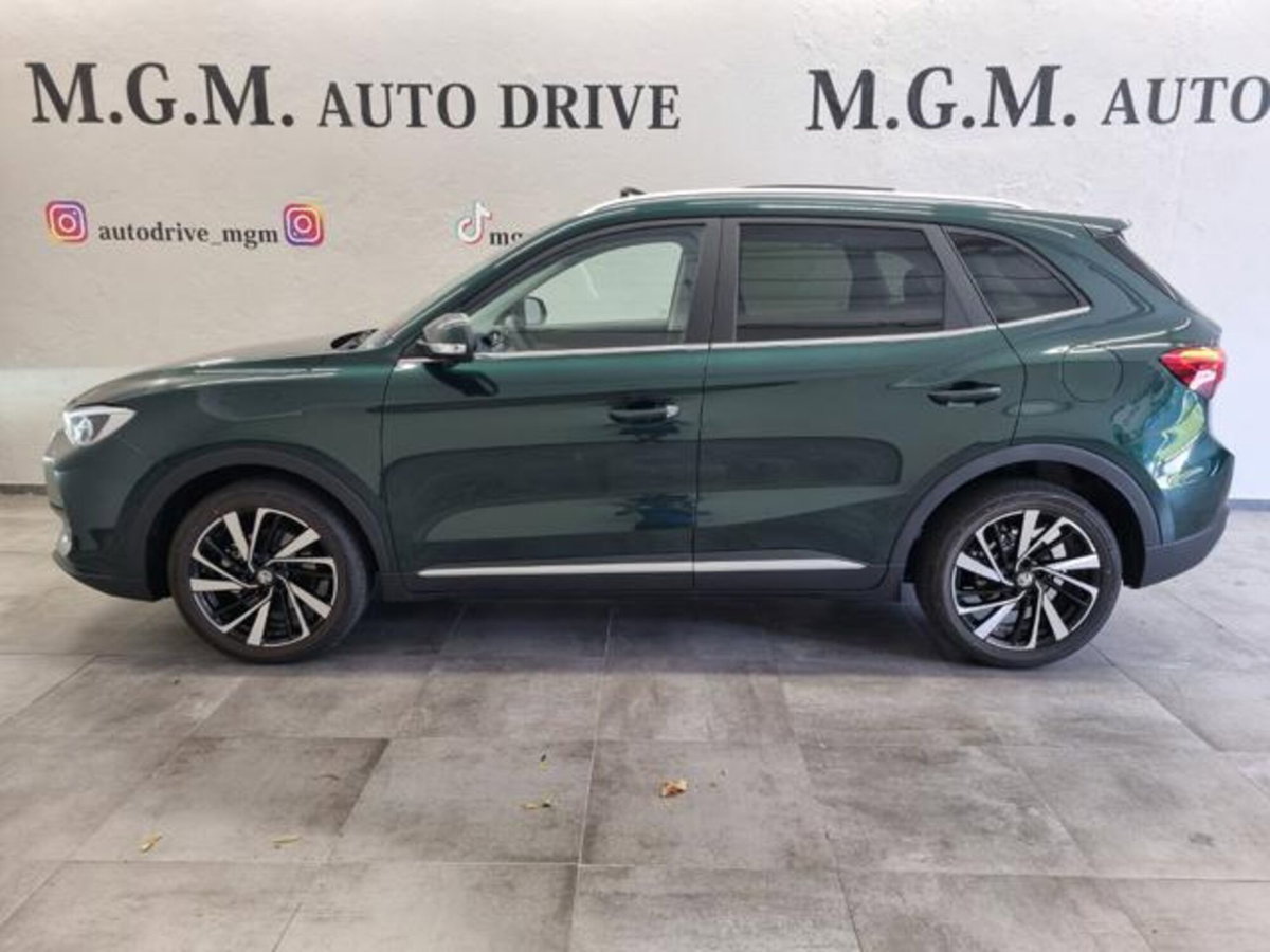 Mg ZS ZS 1.5 Luxury (2)