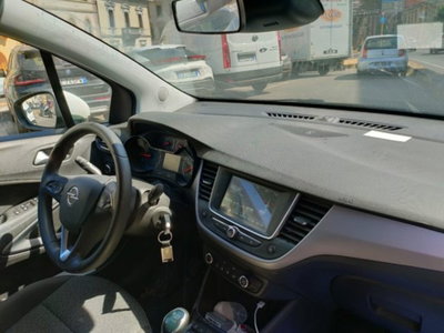 Opel Crossland X 1.2 12V Advance (12)