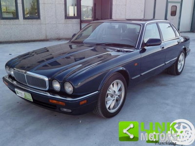 Jaguar XJ6 3.2 cat usata