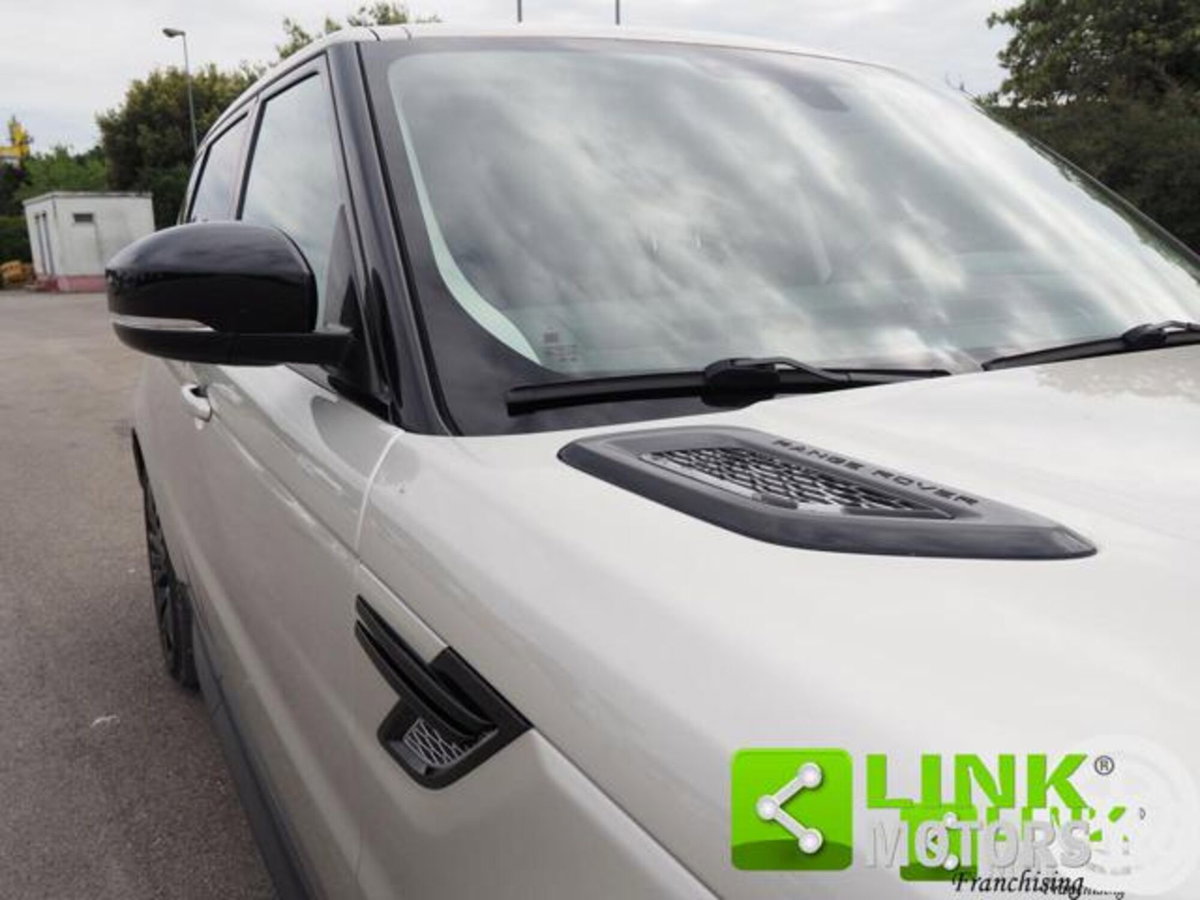 Land Rover Range Rover Sport 3.0 SDV6 HSE (11)