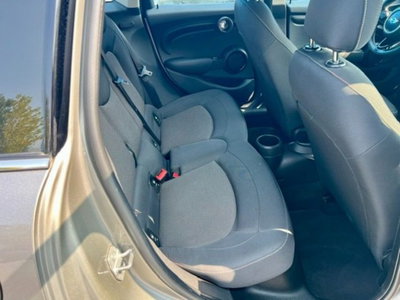 MINI Mini 1.5 Cooper D Hype 5 porte (11)