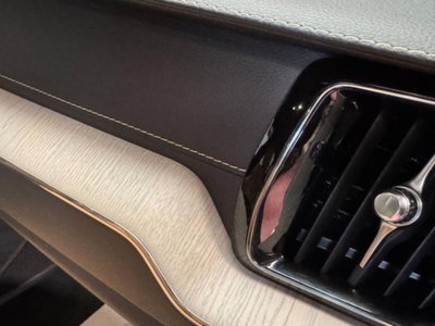 Volvo XC60 B4 (d) AWD Geartronic Inscription (13)