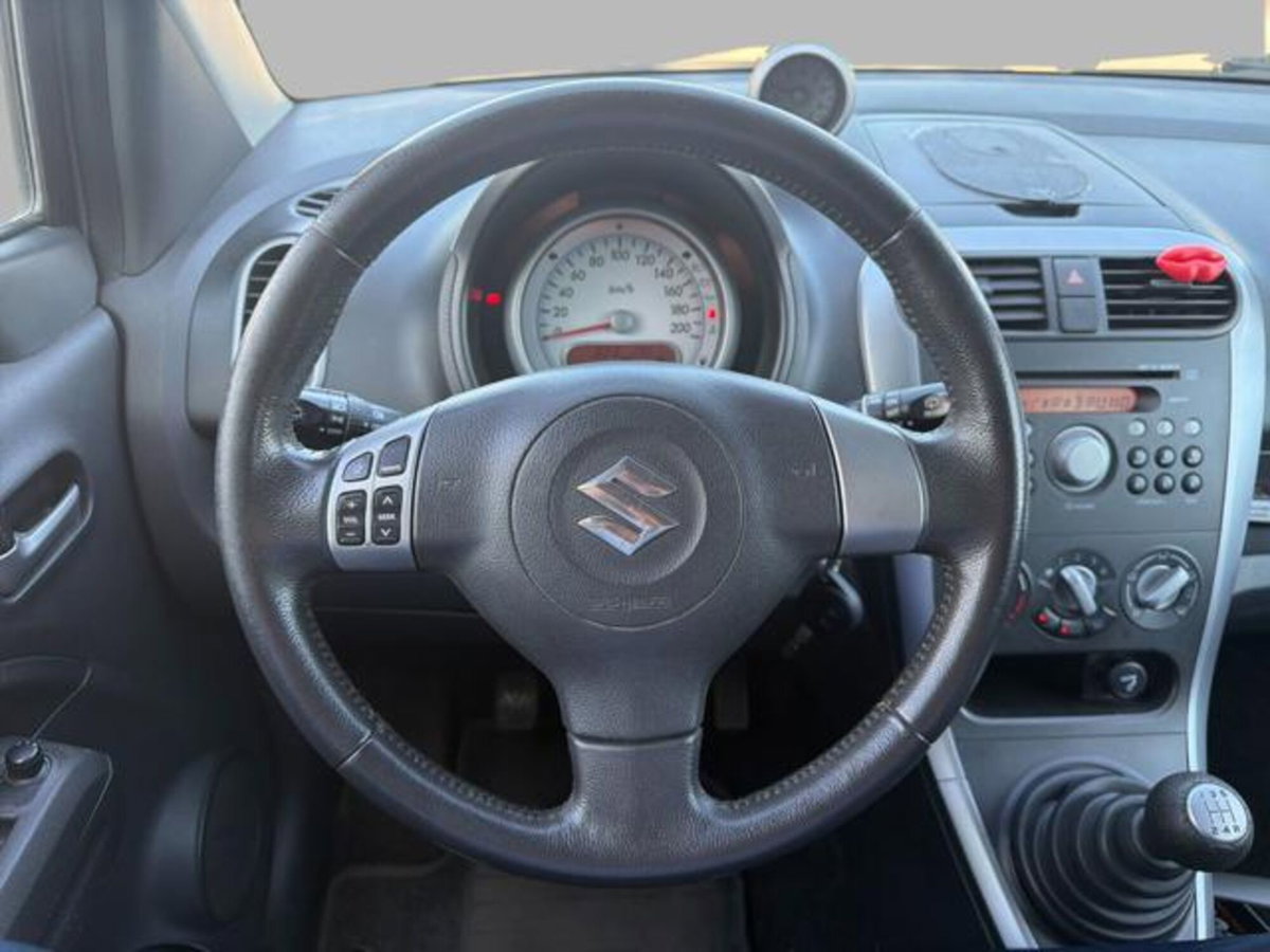 Suzuki Splash 1.2 GLS (8)