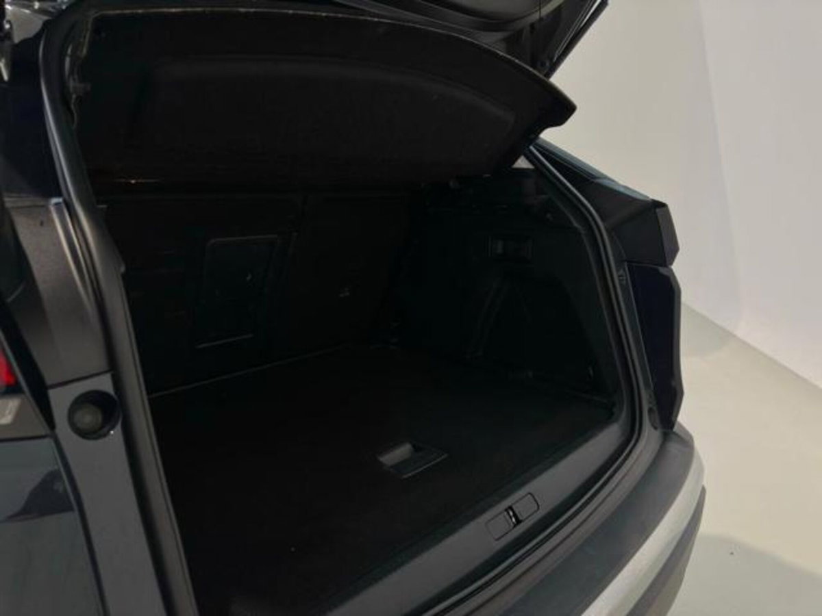Peugeot 3008 BlueHDi 130 S&S Allure (14)