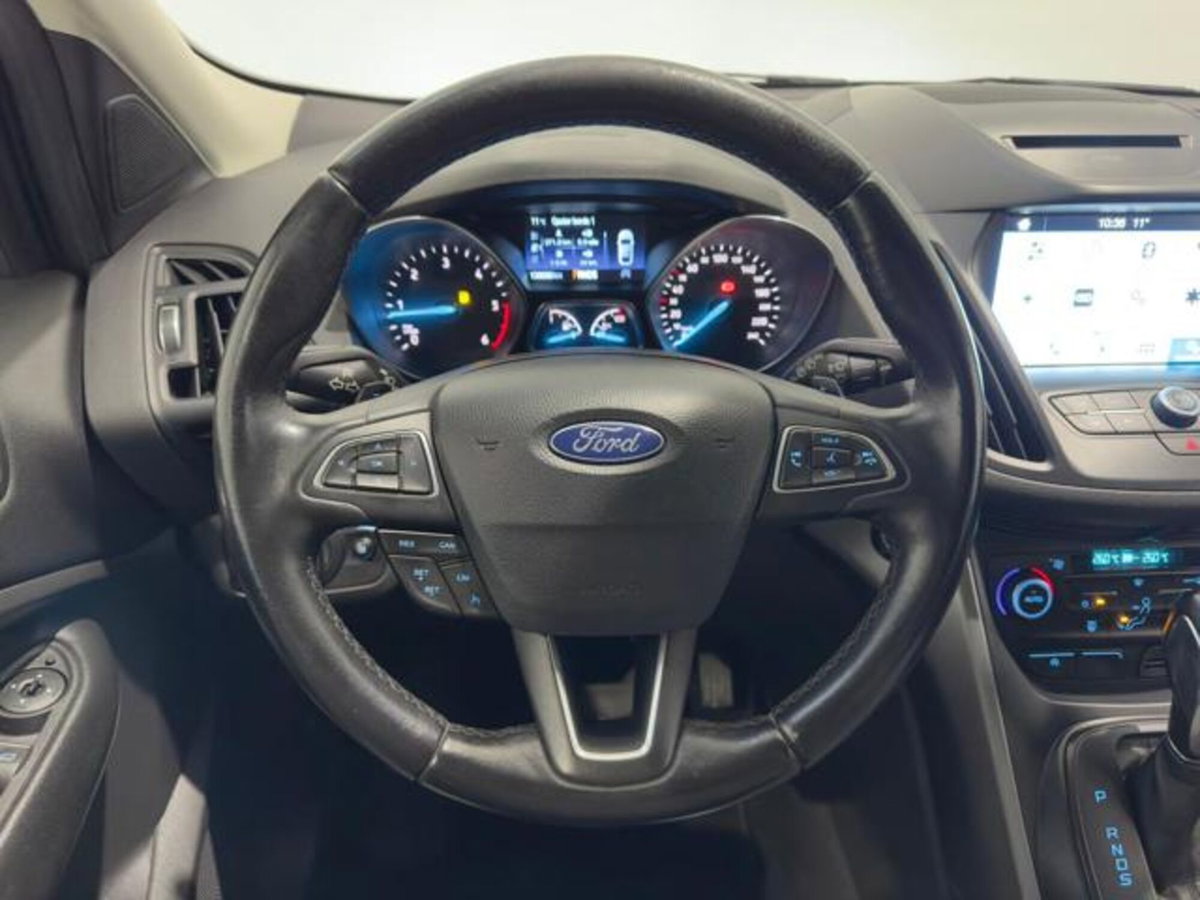 Ford Kuga 1.5 TDCI 120 CV S&S 2WD Business (7)