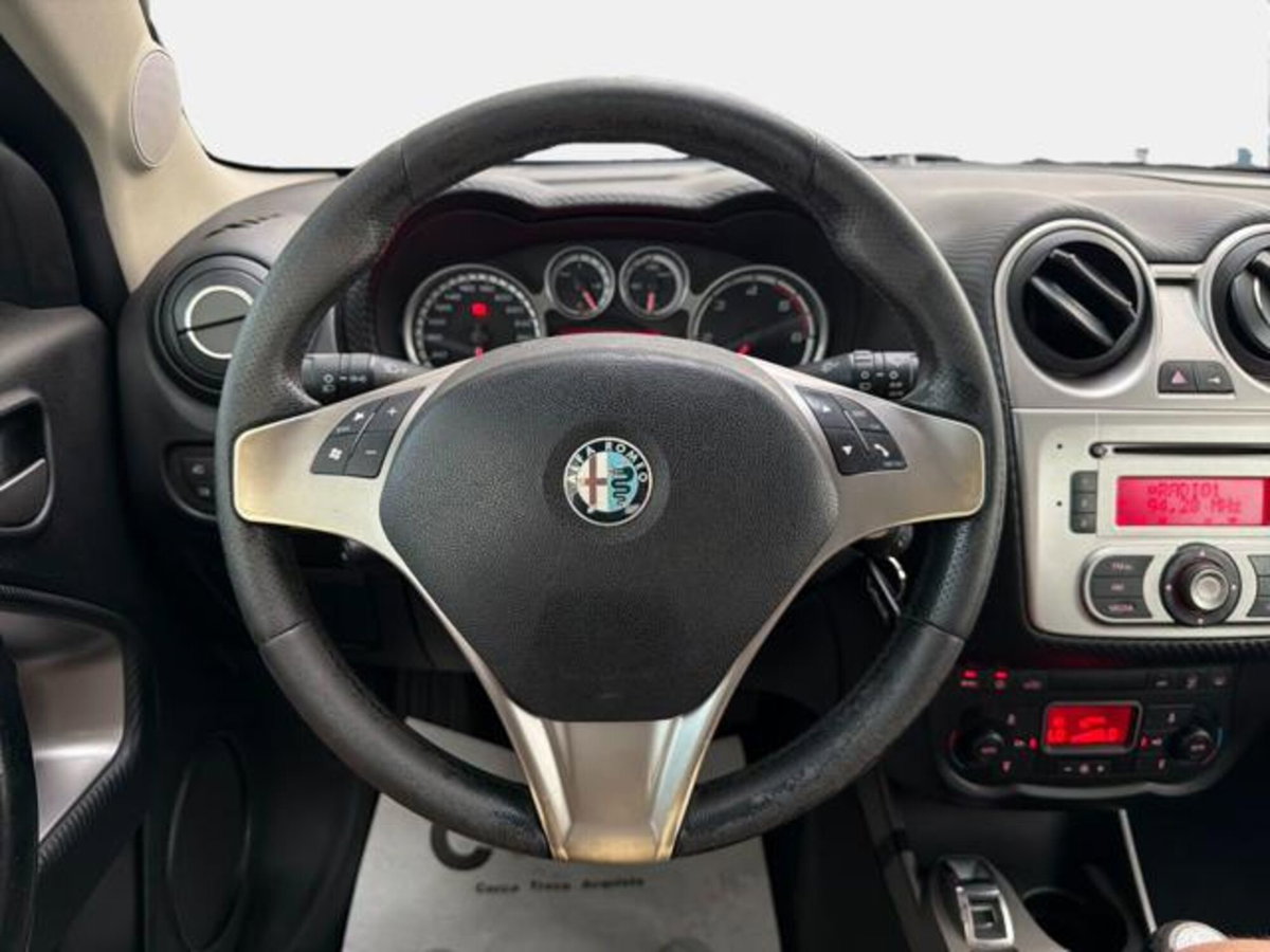 Alfa Romeo MiTo 1.3 JTDm-2 95 CV S&S Distinctive Sport Pack (9)