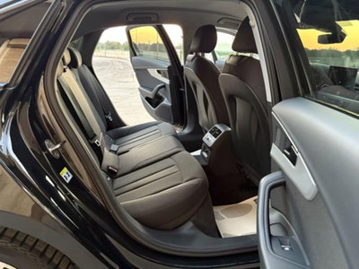 Audi A4 35 TDI/163 CV S tronic S line edition (11)