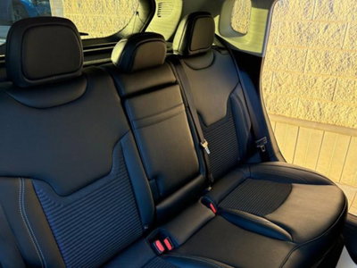 Jeep Compass 1.6 Multijet II 2WD Limited (18)