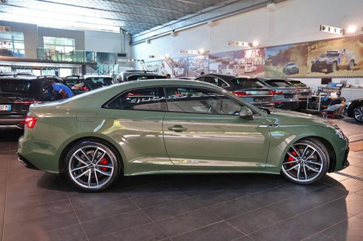 Audi A5 Coupé Coupe 40 2.0 tdi mhev Business 204cv s-tronic (10)