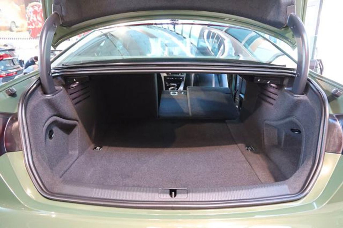 Audi A5 Coupé Coupe 40 2.0 tdi mhev Business 204cv s-tronic (12)