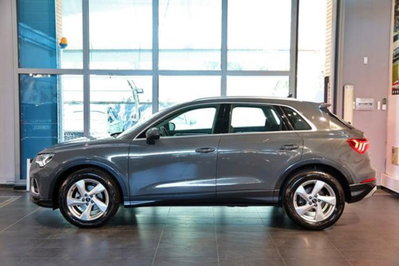 Audi Q3 35 2.0 tdi Business Advanced s-tronic (3)
