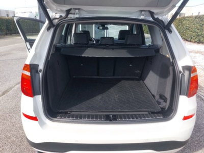 BMW X3 xDrive30dA 258CV Business Advantage Aut. (20)