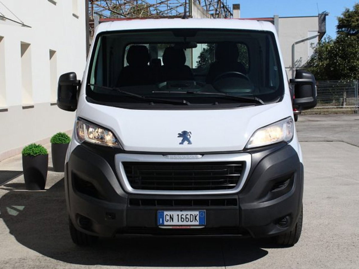 Peugeot Boxer Telaio 335 2.2 BlueHDi 140 S&S PL Cassonato Premium (2)