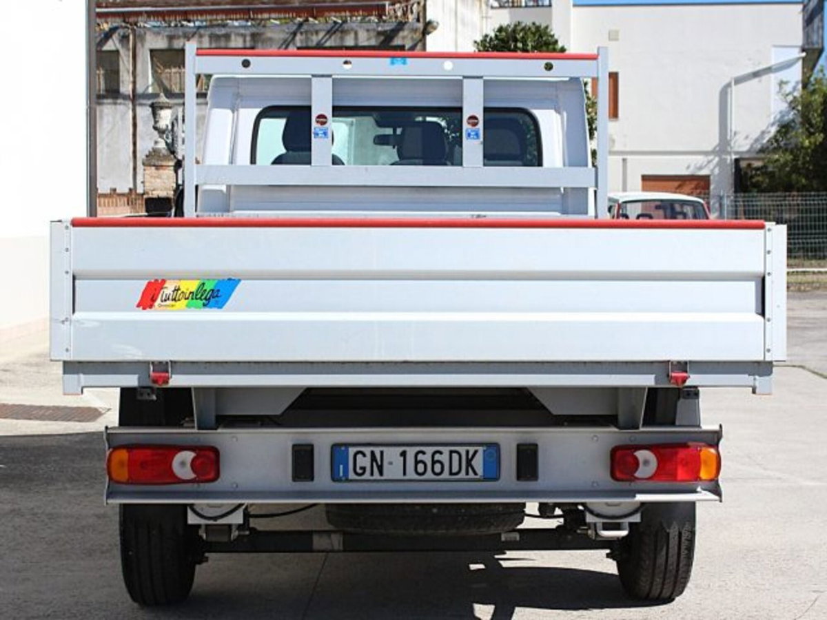 Peugeot Boxer Telaio 335 2.2 BlueHDi 140 S&S PL Cassonato Premium (3)
