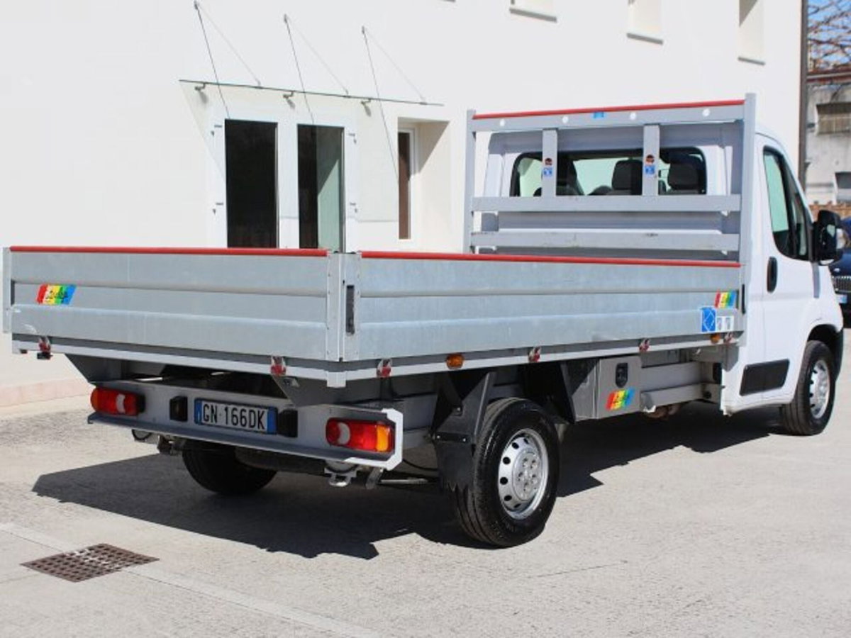 Peugeot Boxer Telaio 335 2.2 BlueHDi 140 S&S PL Cassonato Premium (5)